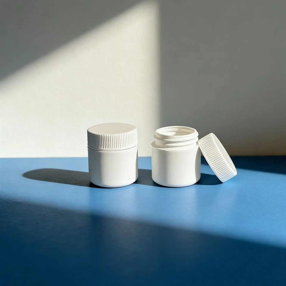 White Cream Jar manufacturers